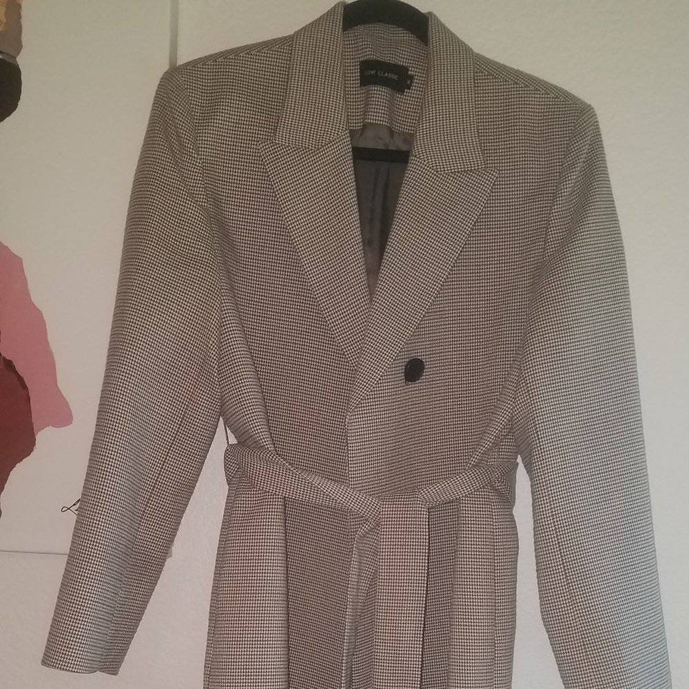 BRAND NEW Long blazer coat